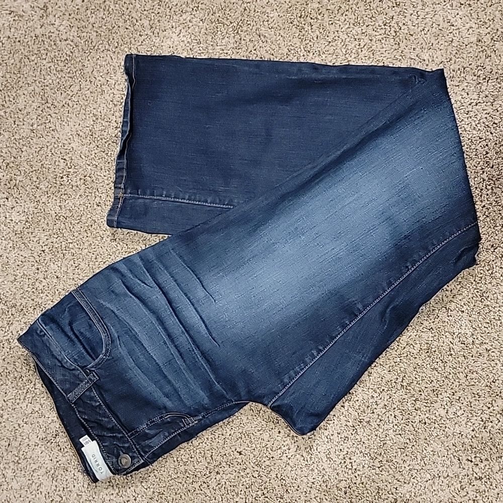 👢👖Torrid Boot Cut Size 14R Jeans